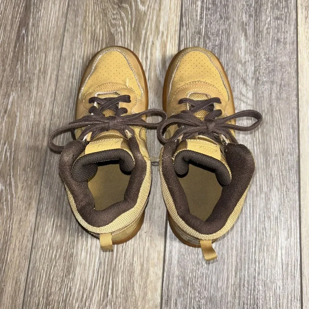 Nike Court Borough Mid Beige Khaki Kids Youth US Size 1.5Y 839978-700 High Top